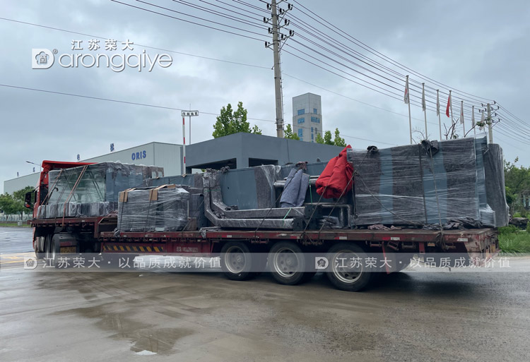 鹽城候車亭第二批發(fā)貨圖二