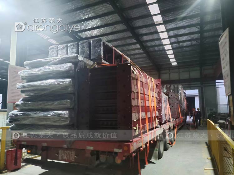 河北公交車站候車亭裝車完成