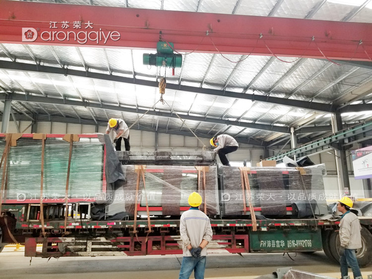 第二批河北簡(jiǎn)約公交候車(chē)亭發(fā)貨圖二