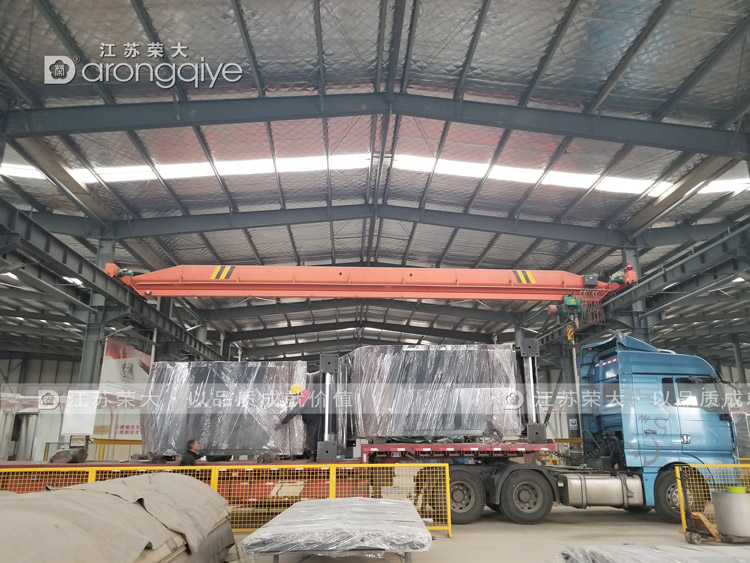 第四批廣東智能公交候車亭發(fā)貨圖三