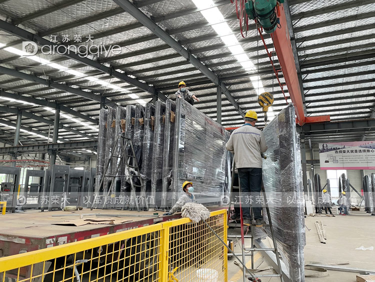 廣西第五批智能候車亭發(fā)貨圖二