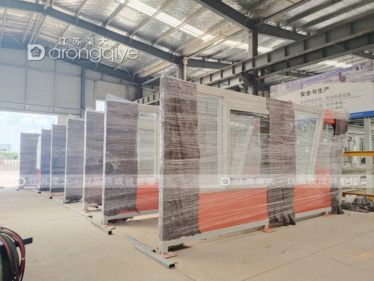 浙江智慧公交站臺候車亭發(fā)貨圖一