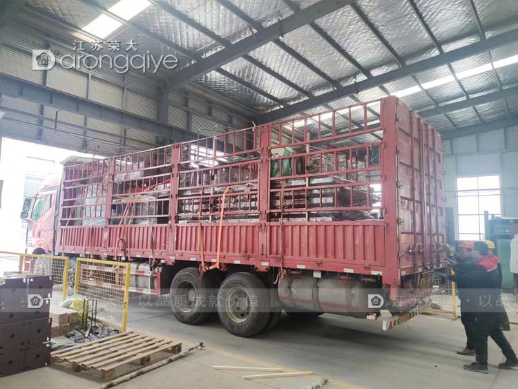 �ǻ۹���վ�b܇���