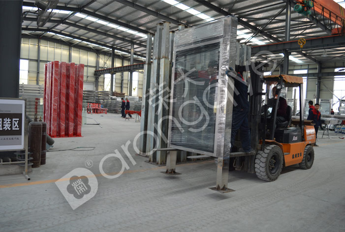 ��ʿͤ�l(f��)؛�D��