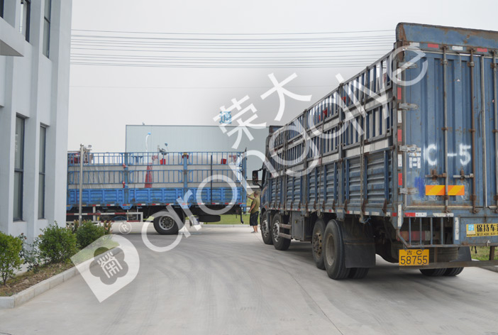 黑龍江公交站臺(tái)候車亭發(fā)貨圖三