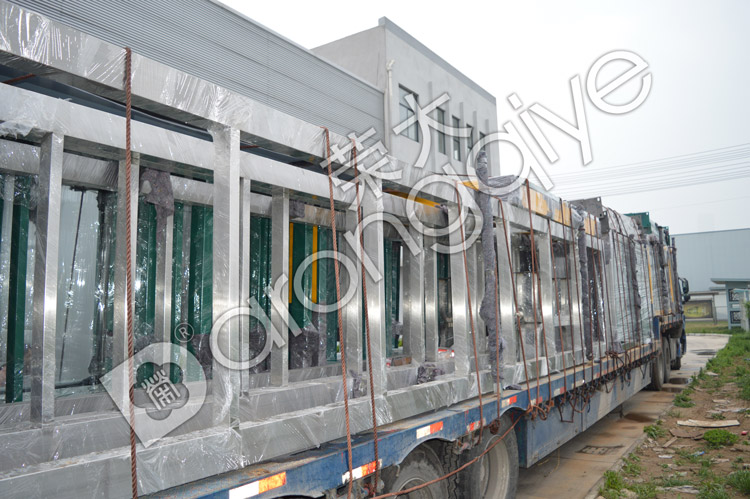 公交候車亭裝車圖二