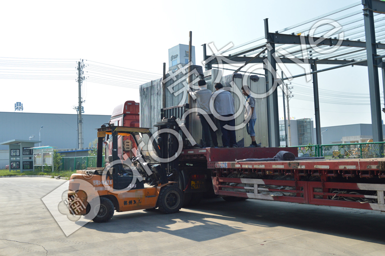 安徽公交候車亭裝車圖一