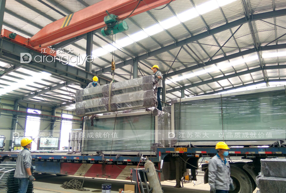 山東智能候車亭發(fā)貨圖二